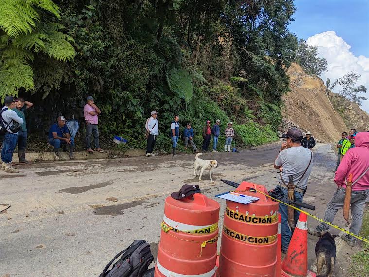 Cierran tramo carretero Peña Blanca–El Nanthe